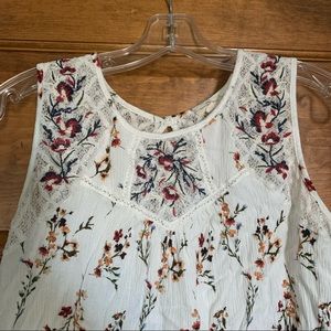 Mason & Belle Floral Tank Top
